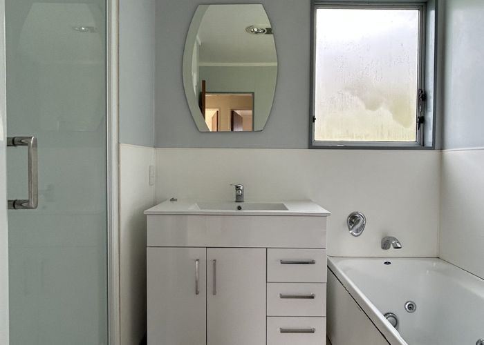  at 14 Frobisher St, Island Bay, Wellington, Wellington
