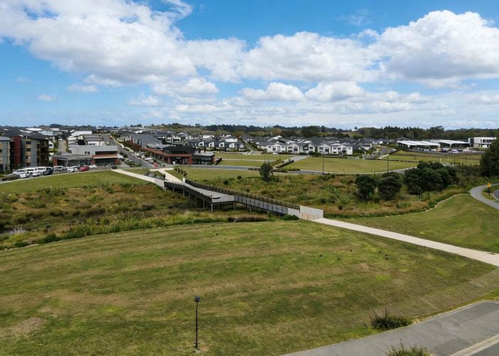  at 4 Honohono Avenue, Milldale, Rodney, Auckland