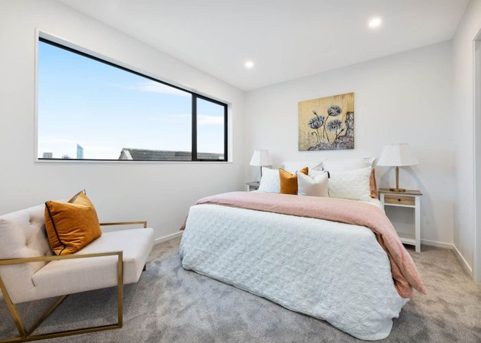  at 3/258 Lake Road, Hauraki, Auckland