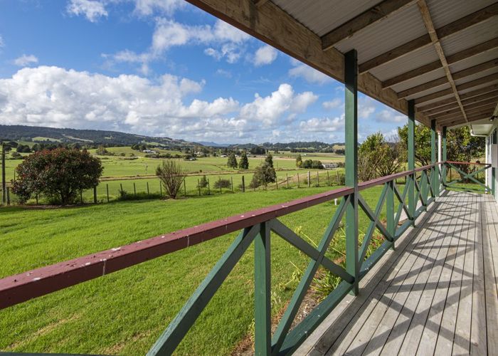  at 33 Johnson Road, Hikurangi