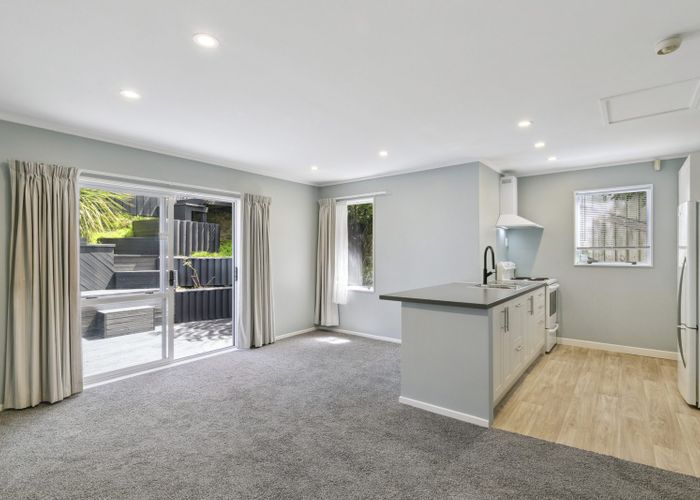  at 5E Duke Street, Mount Victoria, Wellington