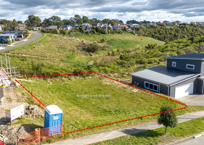  at 35 Vaucluse Heights, Fitzherbert, Palmerston North