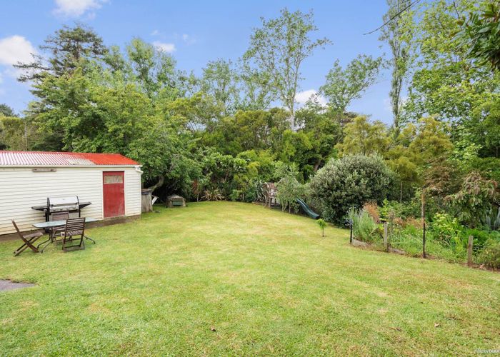  at 19 Wilsher Crescent, Henderson, Waitakere City, Auckland