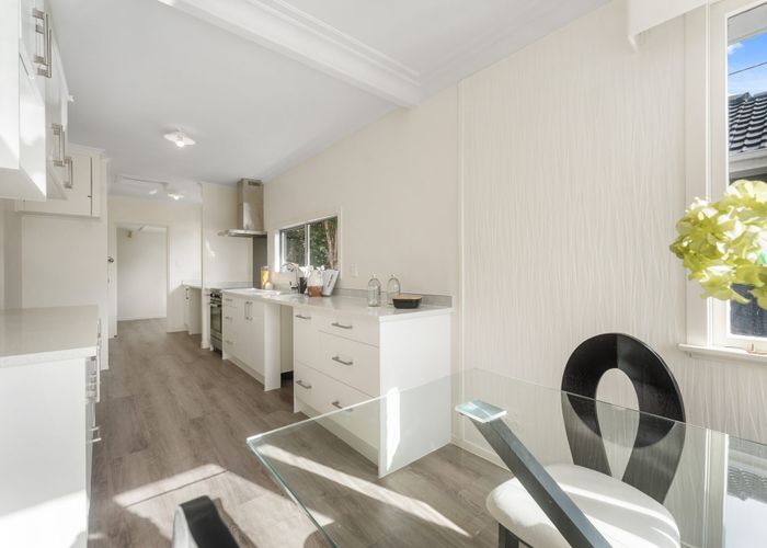  at 1/10 Aorangi Place, Birkenhead, North Shore City, Auckland