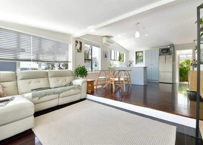  at 19B Tiri Road, Manly, Whangaparaoa