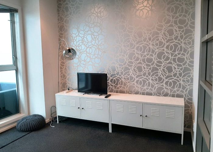  at 111/85 Beach Road, Auckland Central, Auckland