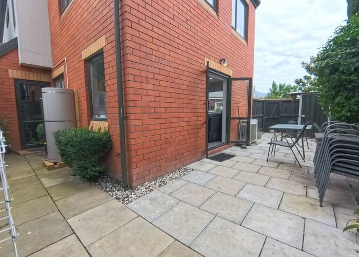  at 17B Burke Street, Addington, Christchurch City, Canterbury