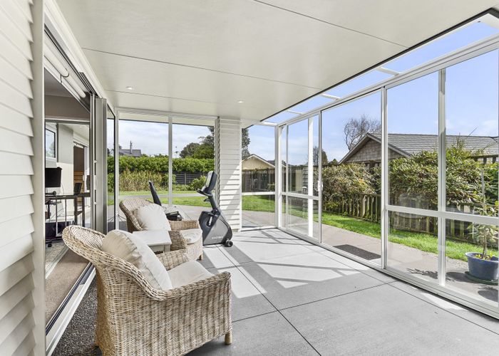  at 11 Portland Drive, Mangorei