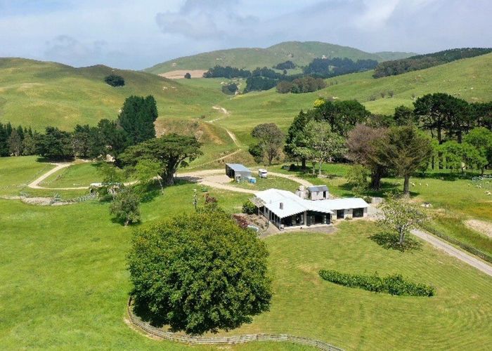  at 966 Oporae Road, Dannevirke, Tararua, Manawatu / Whanganui