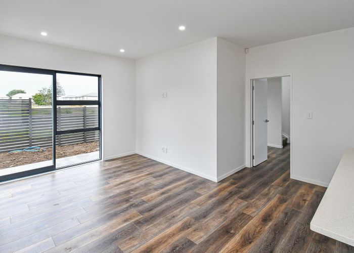  at 39 Tapuwae Way, Mangere Bridge, Auckland