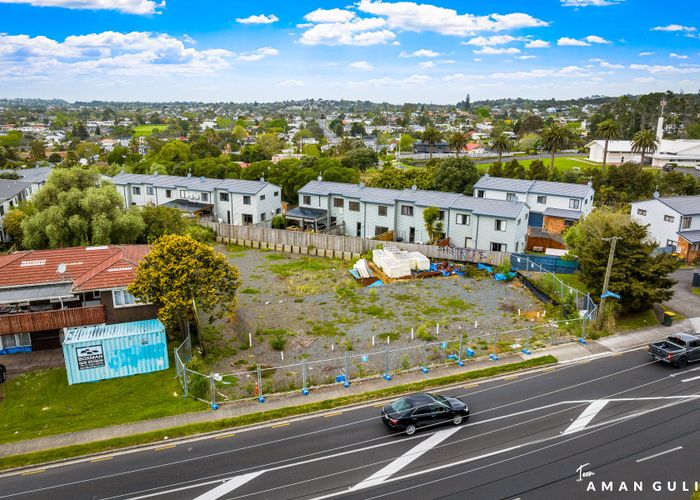  at 34 West Coast Road, Glen Eden, Auckland