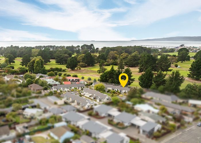  at 10/117 Bowhill Road, New Brighton, Christchurch City, Canterbury