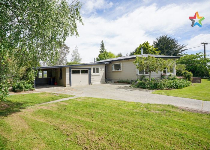  at 3233 Wreys Bush-Mossburn Road, MOSSBURN, LUMSDEN
