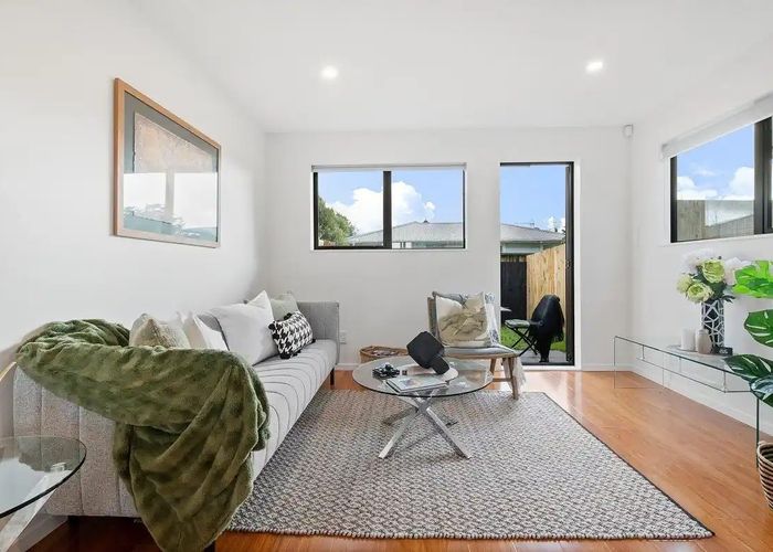  at 41 Red Arches Road, Henderson, Waitakere City, Auckland