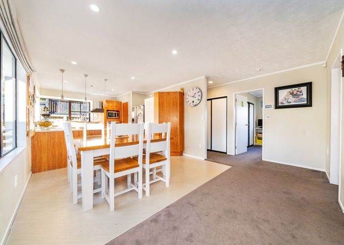  at 28 Castle Crescent, Stokes Valley, Lower Hutt, Wellington