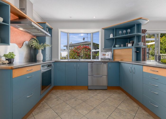  at 10 Bosun Terrace, Whitby, Porirua, Wellington