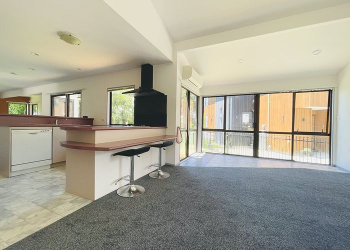  at 681B Hillsborough Road, Mount Roskill, Auckland