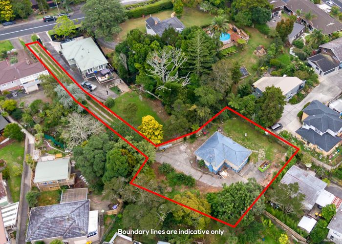  at 28 West Lynn Road, Titirangi, Auckland