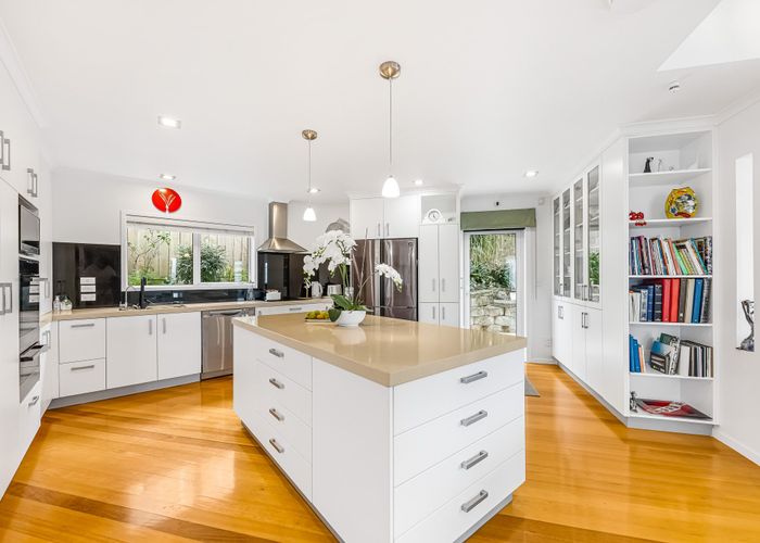  at 9 San Marino Drive, Henderson, Waitakere City, Auckland