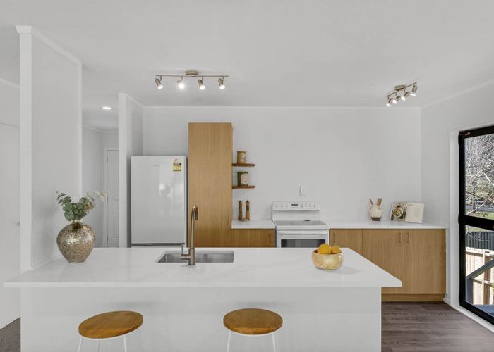  at 52 Topliss Drive, Torbay, North Shore City, Auckland