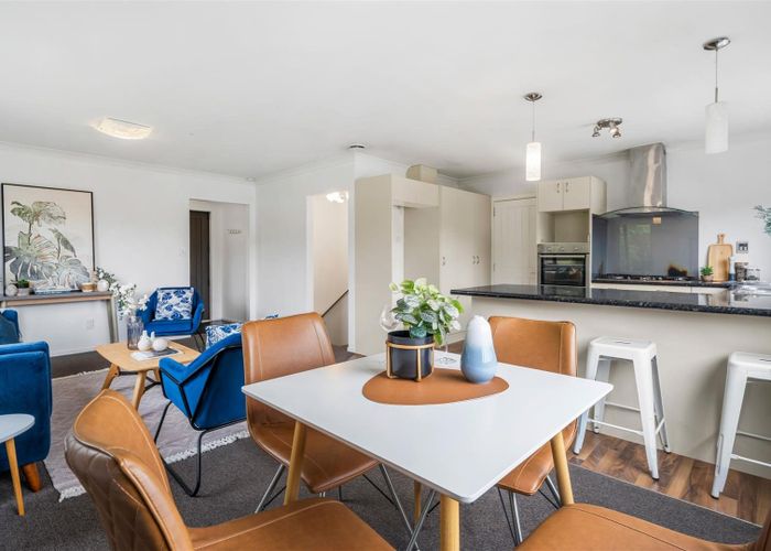  at 43A Stewart Drive, Newlands, Wellington