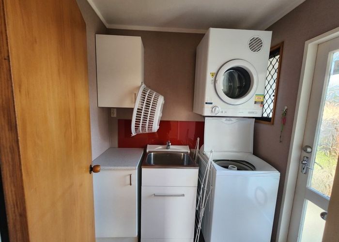  at 10B Taurus Place, Kawaha Point, Rotorua, Bay Of Plenty