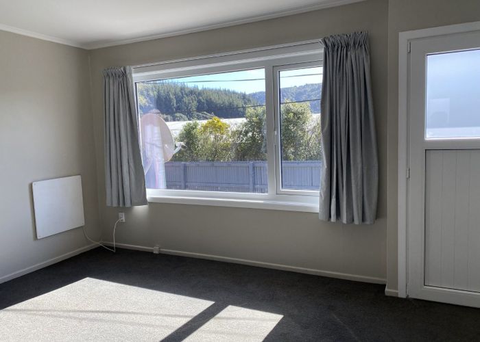  at 2/35 Dunns Street, Silverstream, Upper Hutt, Wellington