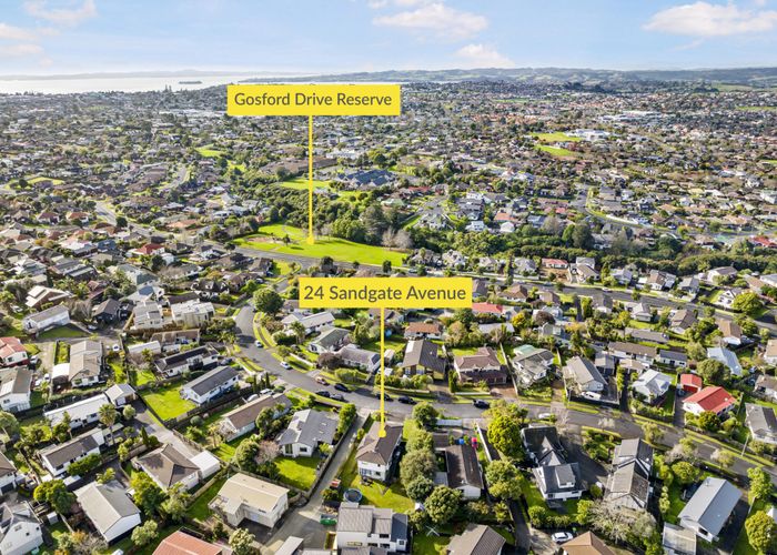  at 24 Sandgate Avenue, Botany Downs, Auckland