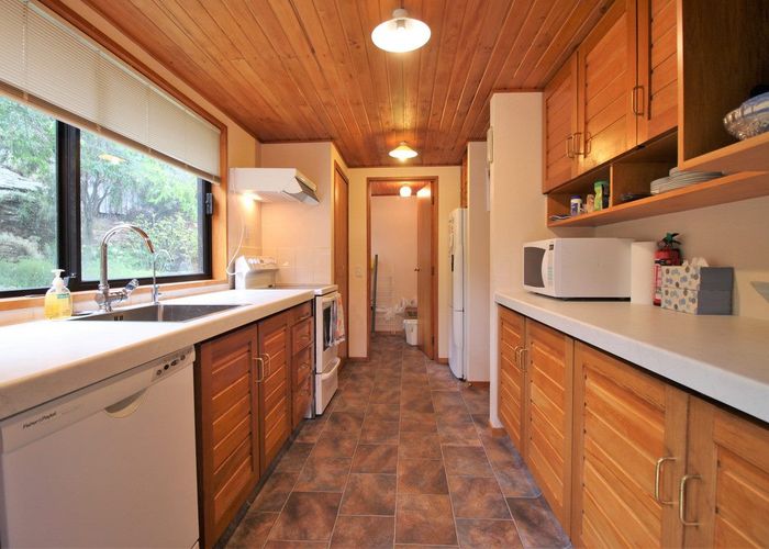 at 80 Aronui Road, Bridge Hill, Alexandra
