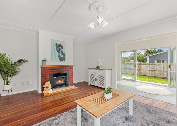  at 299 Oxford Terrace, Avalon, Lower Hutt