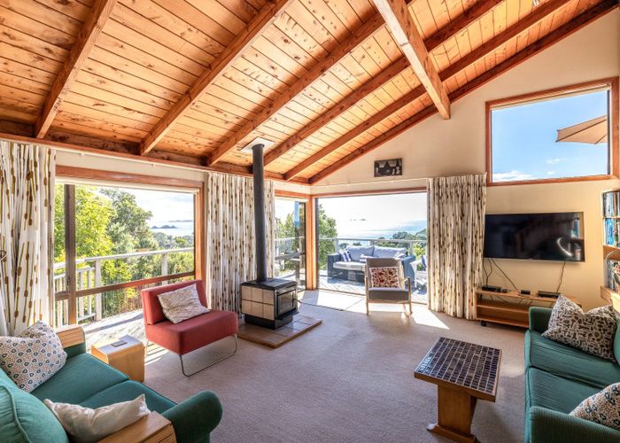  at 21 Great Barrier Road, Enclosure Bay, Waiheke Island, Auckland