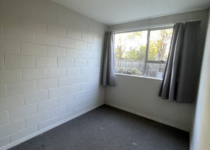  at 2/377 Cashel Street, Linwood, Christchurch City, Canterbury