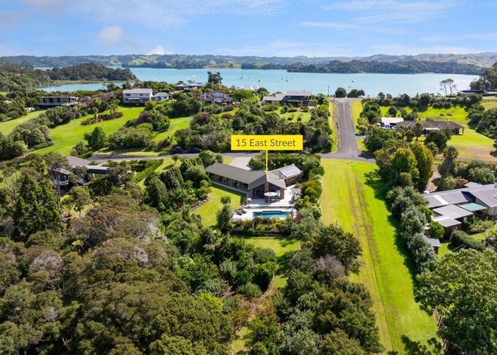  at 15 East Street, Mahurangi East, Rodney, Auckland
