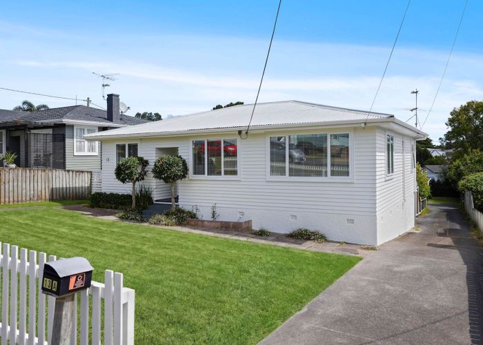  at 1/13 Kia Ora Road, Beach Haven, North Shore City, Auckland