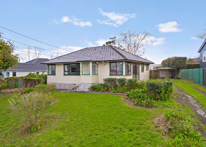  at 21 Paddington Street, Glen Innes, Auckland City, Auckland