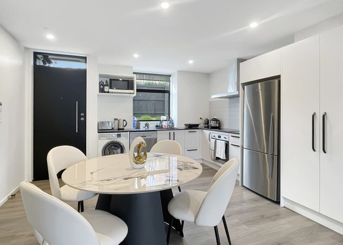  at 7B Reg Pearce Way, Glen Innes, Auckland