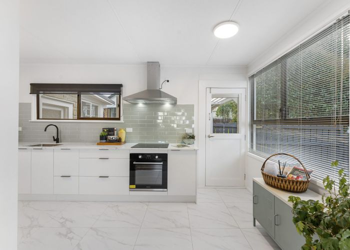  at 6 Higgs Road, Mount Wellington, Auckland City, Auckland