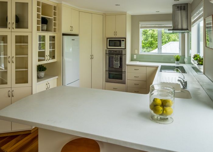  at 4 School Road, Plimmerton, Porirua