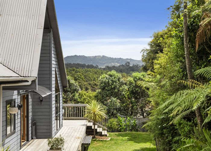  at 43 Phillip Avenue, Glen Eden, Auckland