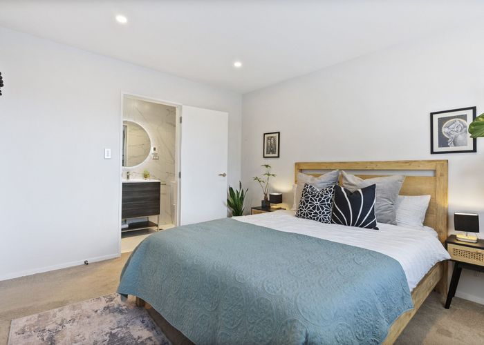  at 167A Chivalry Road, Glenfield, North Shore City, Auckland