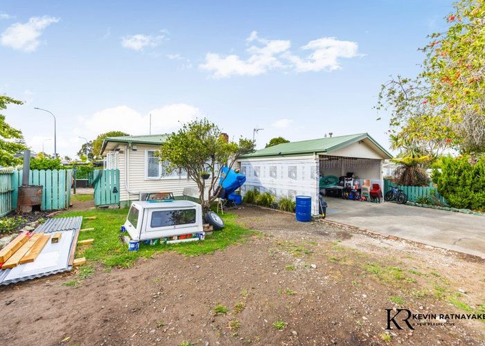  at 1/2 Barrie Avenue, Papatoetoe, Manukau City, Auckland