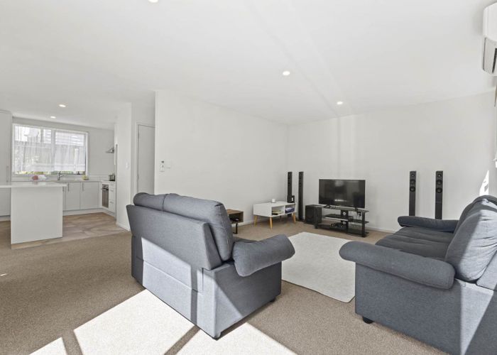  at 5A Glenmary Place, Papatoetoe, Auckland