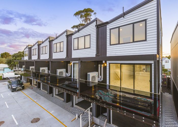  at 7/14 Tomuri Place, Mount Wellington, Auckland City, Auckland