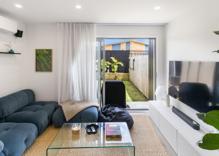  at 129 Ngae Place, Mangere, Manukau City, Auckland