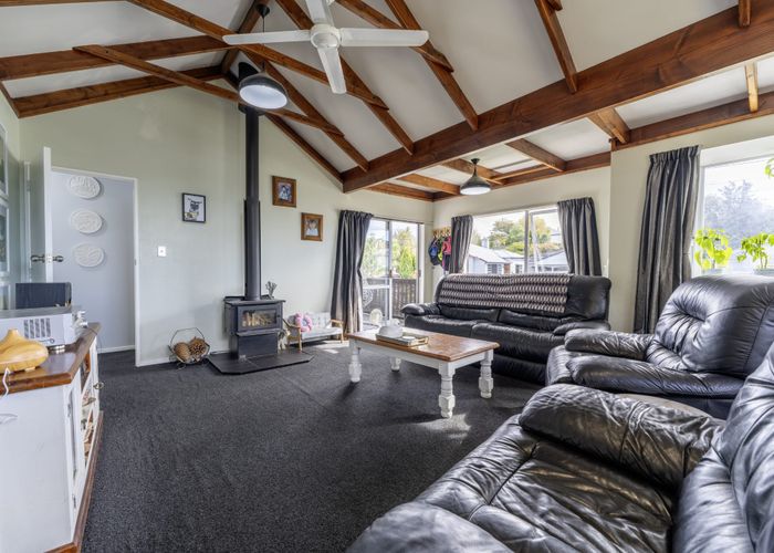  at 8 Roslyn Terrace, West End, Timaru