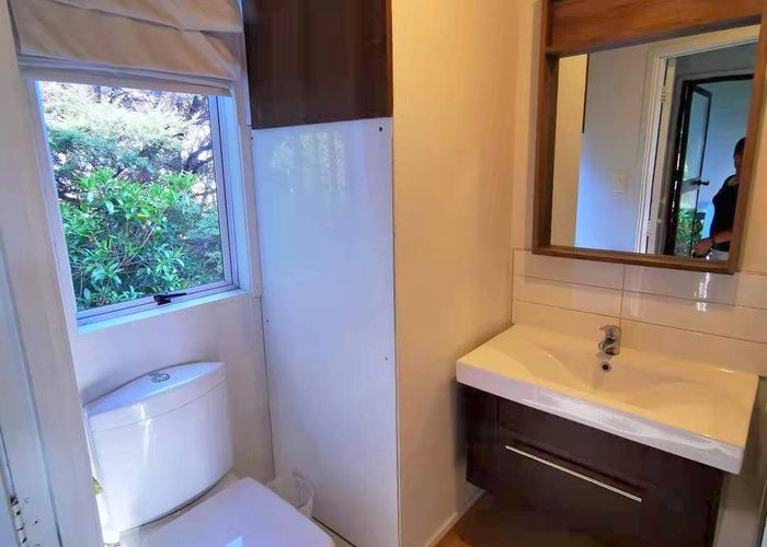  at Upstairs/30 30 Darcy Place, Massey East, Waitakere City, Auckland