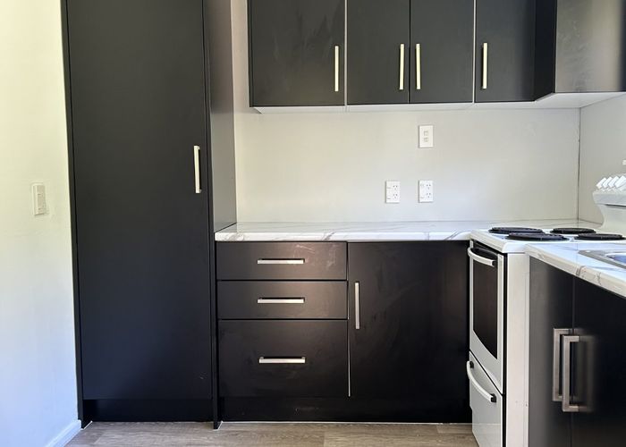  at 9 Berkshire Grove, Cannons Creek, Porirua, Wellington
