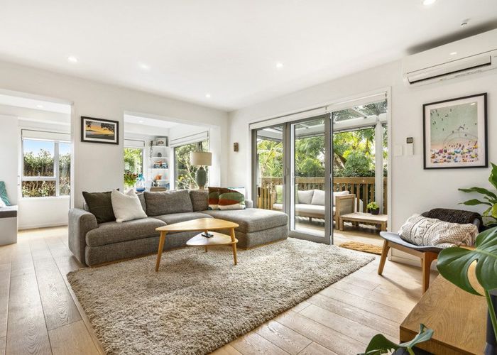  at 4/22 North Avenue, Devonport, North Shore City, Auckland