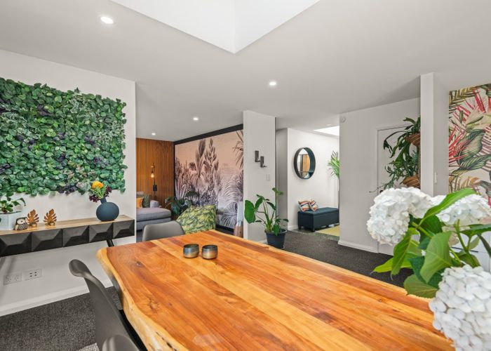  at 6 Stratford Court, Fitzherbert, Palmerston North
