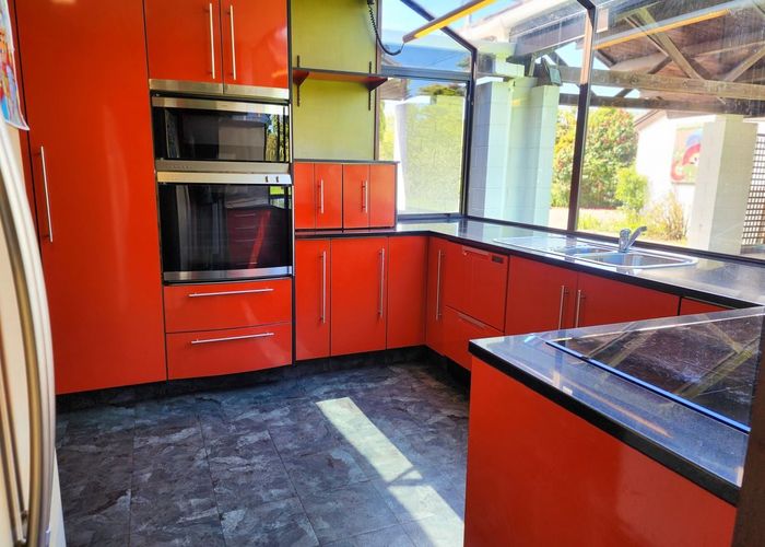  at 2 Paroa Terrace, Rutherglen, Greymouth